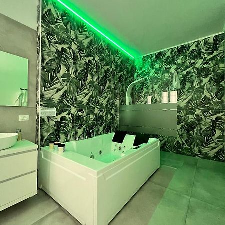 Ca Foscari Harmony Jacuzzi Appartement Milaan Buitenkant foto